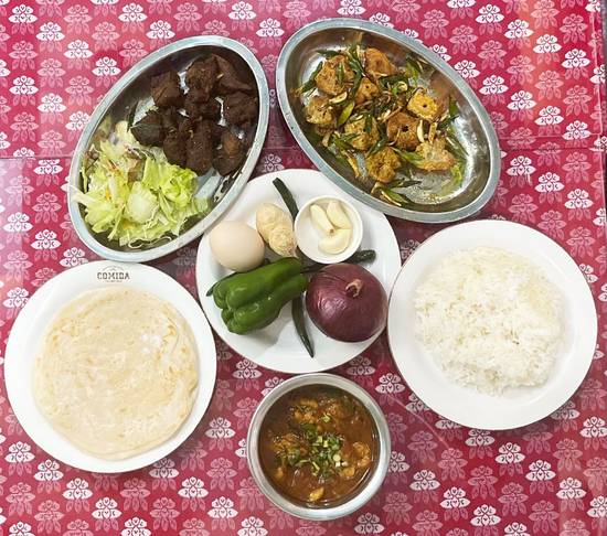 本格ネパール料理 AUTHENTIC NEPALESE DISHES