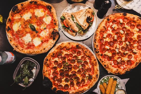 Ojo's Pizza