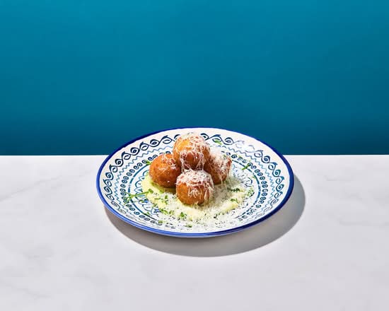 *NEW* Mozzarella & Tomato Arancini