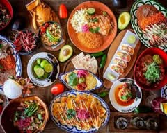 Aztecas grill & cantina