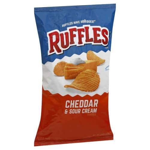 Ruffles · Cheddar & Sour Cream Potato Chips (8 oz)