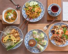 Sticky Rice Cafe (Jack Dance St)