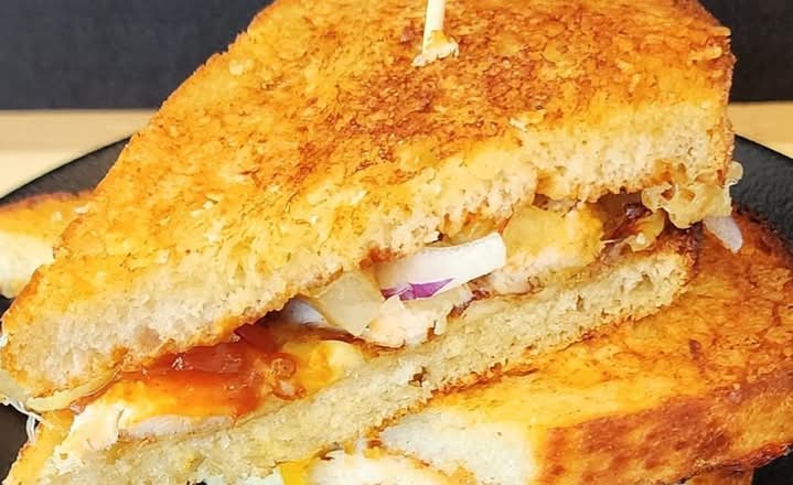 Hawaiian Chicken Stand-out Toastie