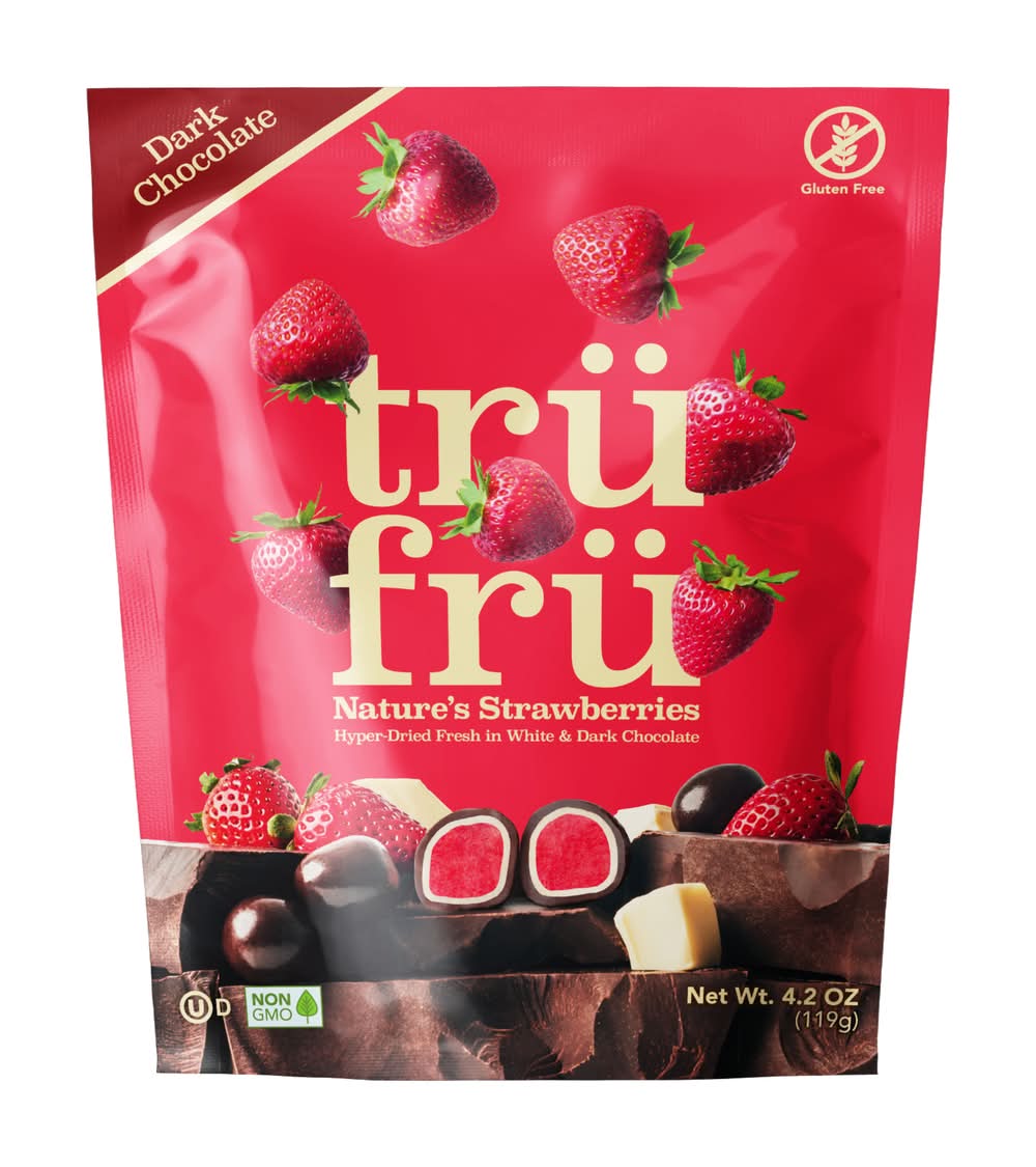 Trü Frü Hyper Dried Strawberries Covered in Dark Chocolate Candy (4.2 oz)