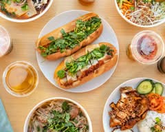 Saigon Alley Vietnamese Street Food
