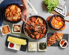 Oh 莫 어머 韓式料理 大甲店