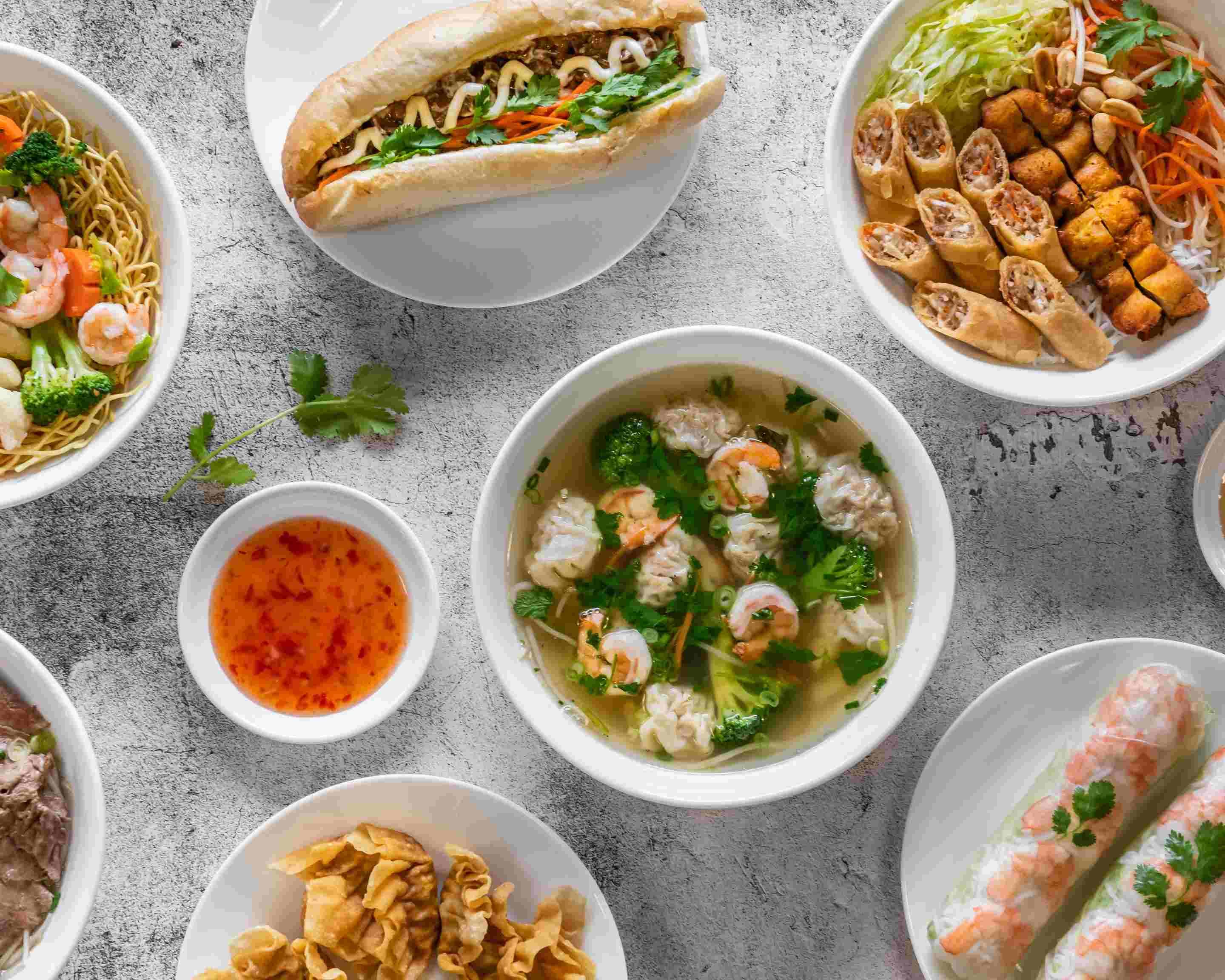 Order Green Tea Asian Cuisine Delivery【Menu & Prices】 Nanaimo Uber Eats