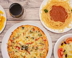 Bella Milano 🍕🥘🥗