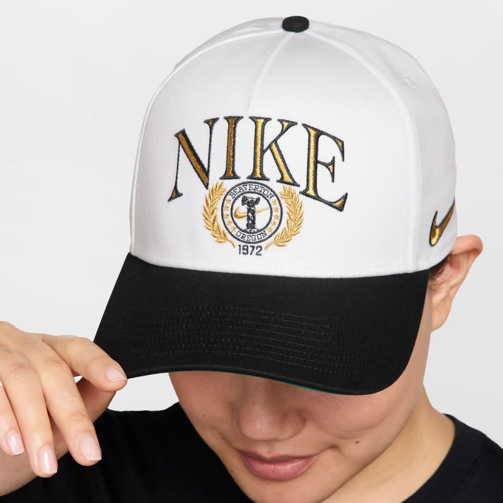 Nike Rise Structured A-Frame Cap (White/Black, S/M)