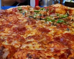 Ameci Pizza & Pasta (Tarzana)