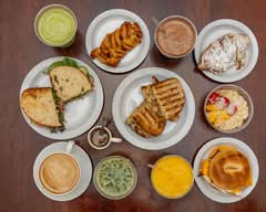 Pluto Organic Cafe (3418 Fremont Ave N)