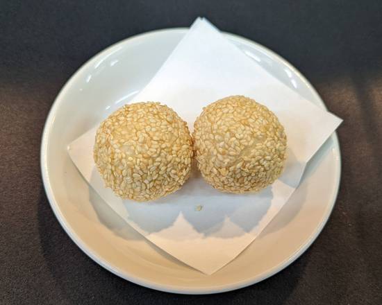 黒ゴマ団子 Black Sesame Ball