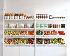 Supernormal Supermercado (Serrano)