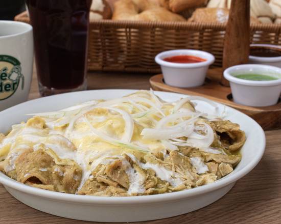 Chilaquiles con Pollo