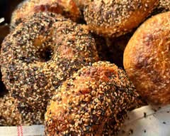 Pop's Bagels - Montana