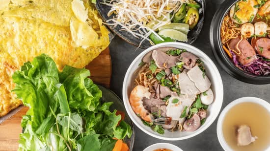 Yummy Hu Tieu Nam Vang - Banh Xeo