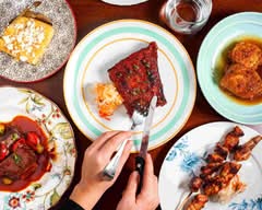 Tyang Gelays Grills (68-28 Roosevelt Avenue)