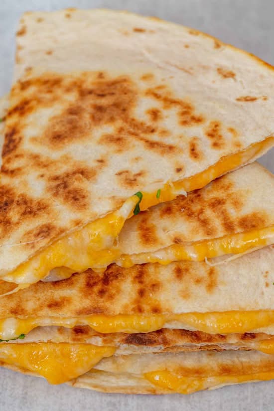 Quesadillas 4 Cheese🌮🏅+Frites Maison🍟👌