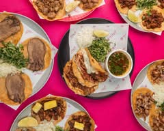 Tacos La Potranca & Cantina (Aventura)