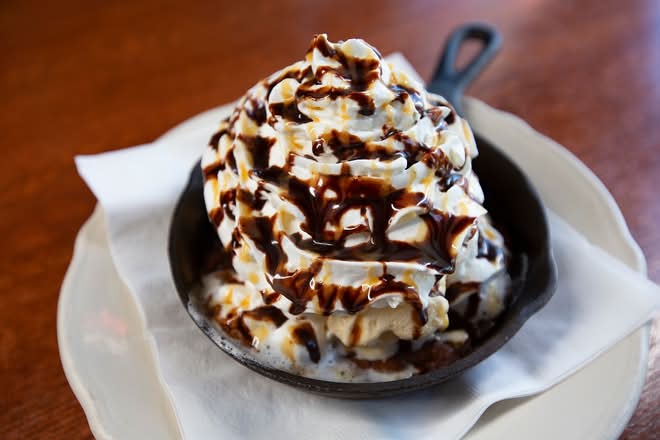 Candlelite Cookie Skillet
