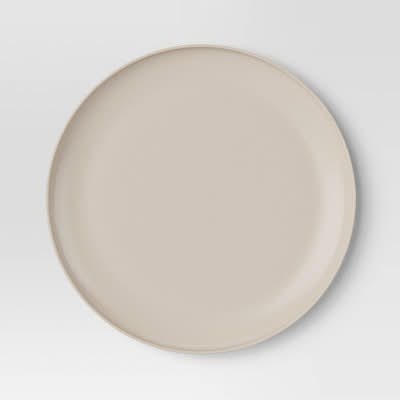 Room Essentials Cocoa Butter Dinner Plate, Beige