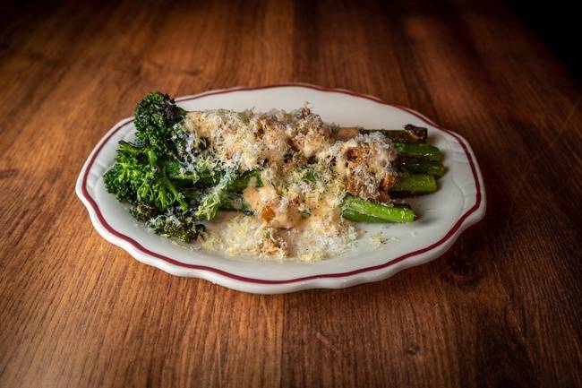 CHARRED BROCCOLINI