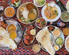 【当店オリジナル！パリパリチーズバターナン】インドネパール料理 8848　Indian Nepali Restaurant 8848