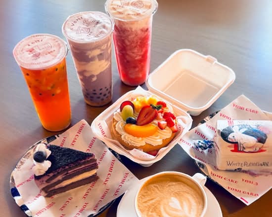 Yomi Cake & Tea Barrio Chino