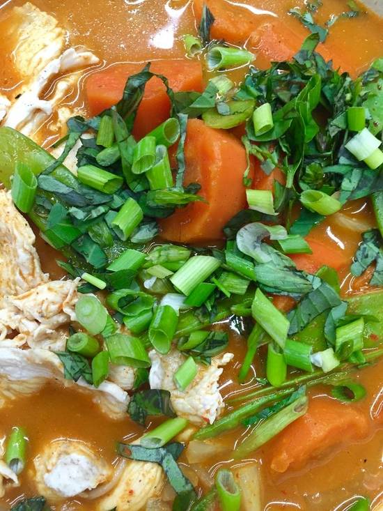 Red Curry Noodle Soup - Whole