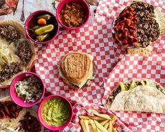 Tacos y Burgers El Güero (Del paseo)