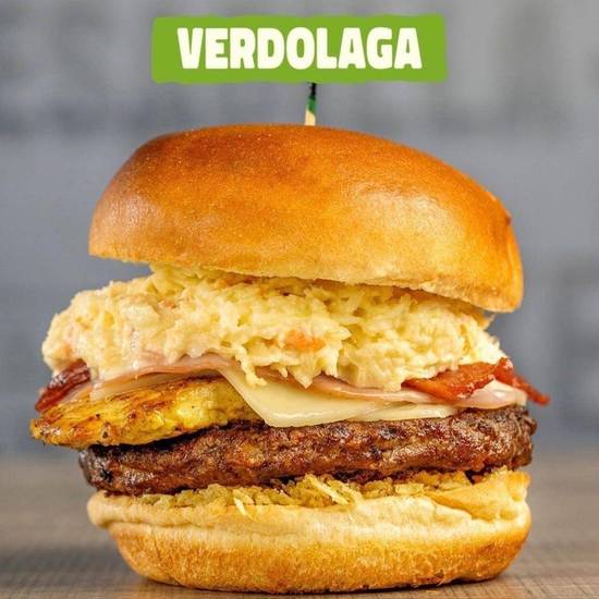 Famous Verdolaga Burger