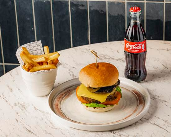 BURGER MEAL DEAL