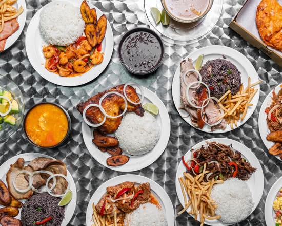 TINYS FOOD STORE (8004 NW 103rd St)