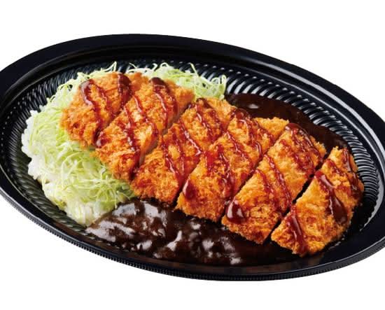 金沢ブラックカレー（とんかつのせ) Kanazawa black curry with pork cutlet (includes rice)