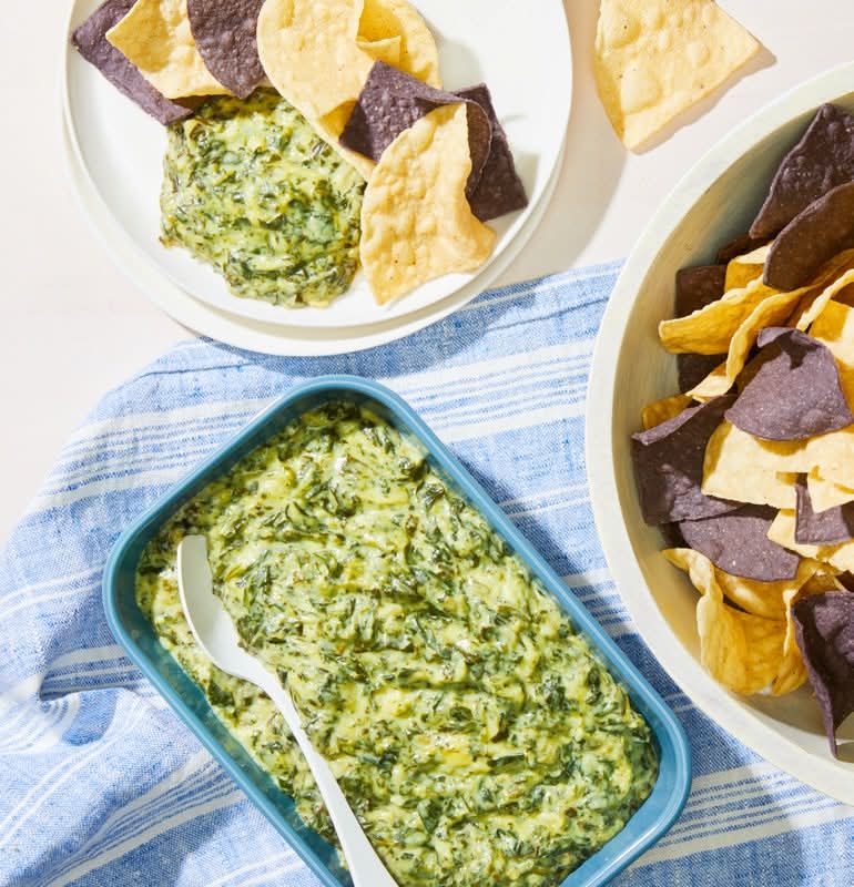 CATERING SPINACH ARTICHOKE DIP