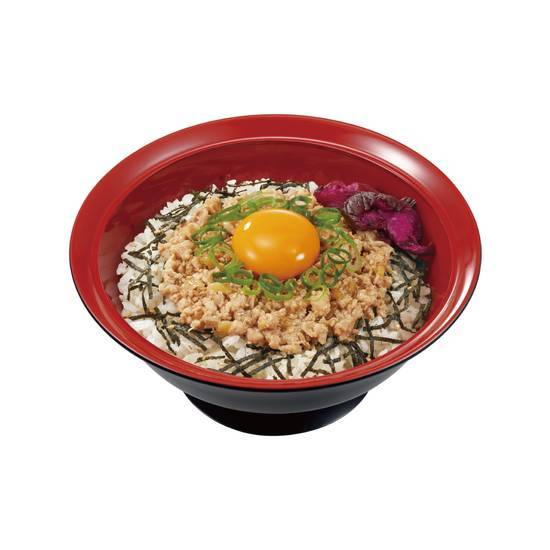 旨だしと��りそぼろ丼 Dashi-Flavored Minced Chicken Rice Bowl with Raw Egg