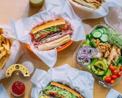Country Plaza Delicatessen