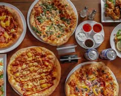 Papa George’s Pizza @ the Rocking Horse Pub (2038 Rocking Horse Pl)