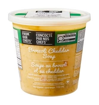 From Our Chefs Broccoli Cheddar Soup (700 ml)