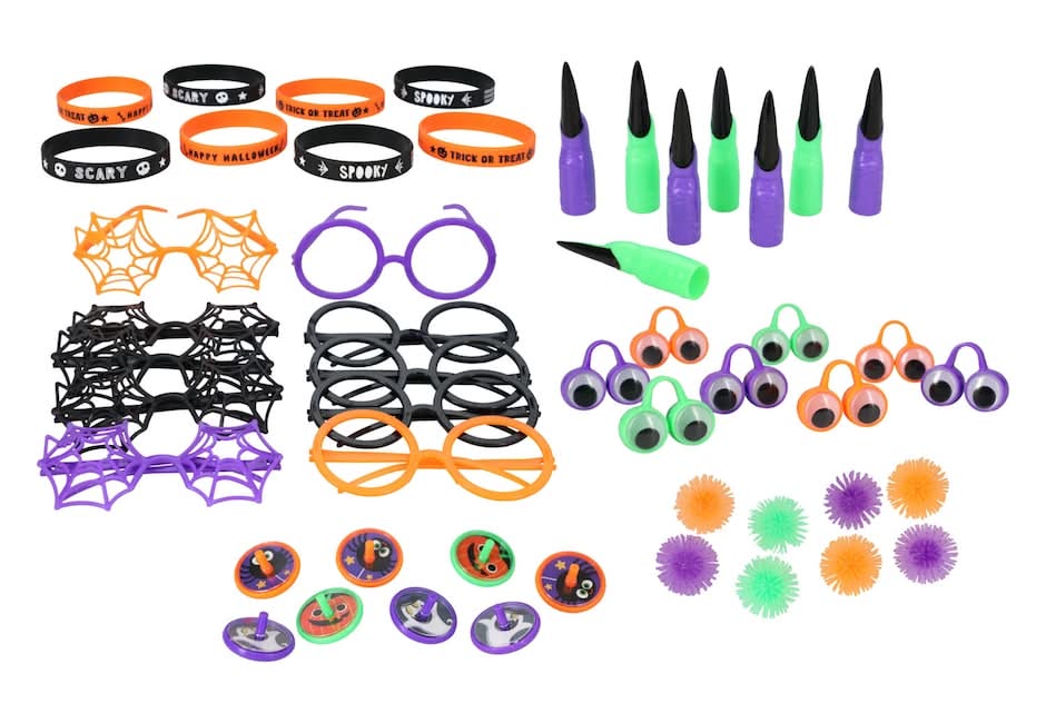 Plastic Halloween Party Favors (6 ct)