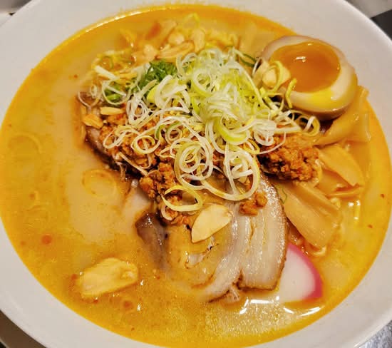 Spicy Roasted Garlic Pork Ramen