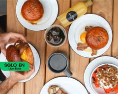 Clara y Ema (Marsella)