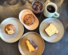 コーヒーアンドベイクド ウラ Coffee and Baked Ura