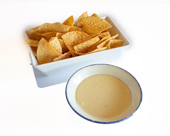 QUESO & CHIPS (GF, VF)