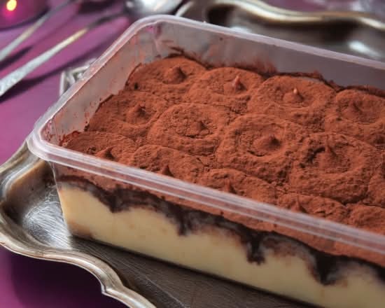 成城石井　イタリア産マスカルポーネ使用のティラミス　500g　J-587