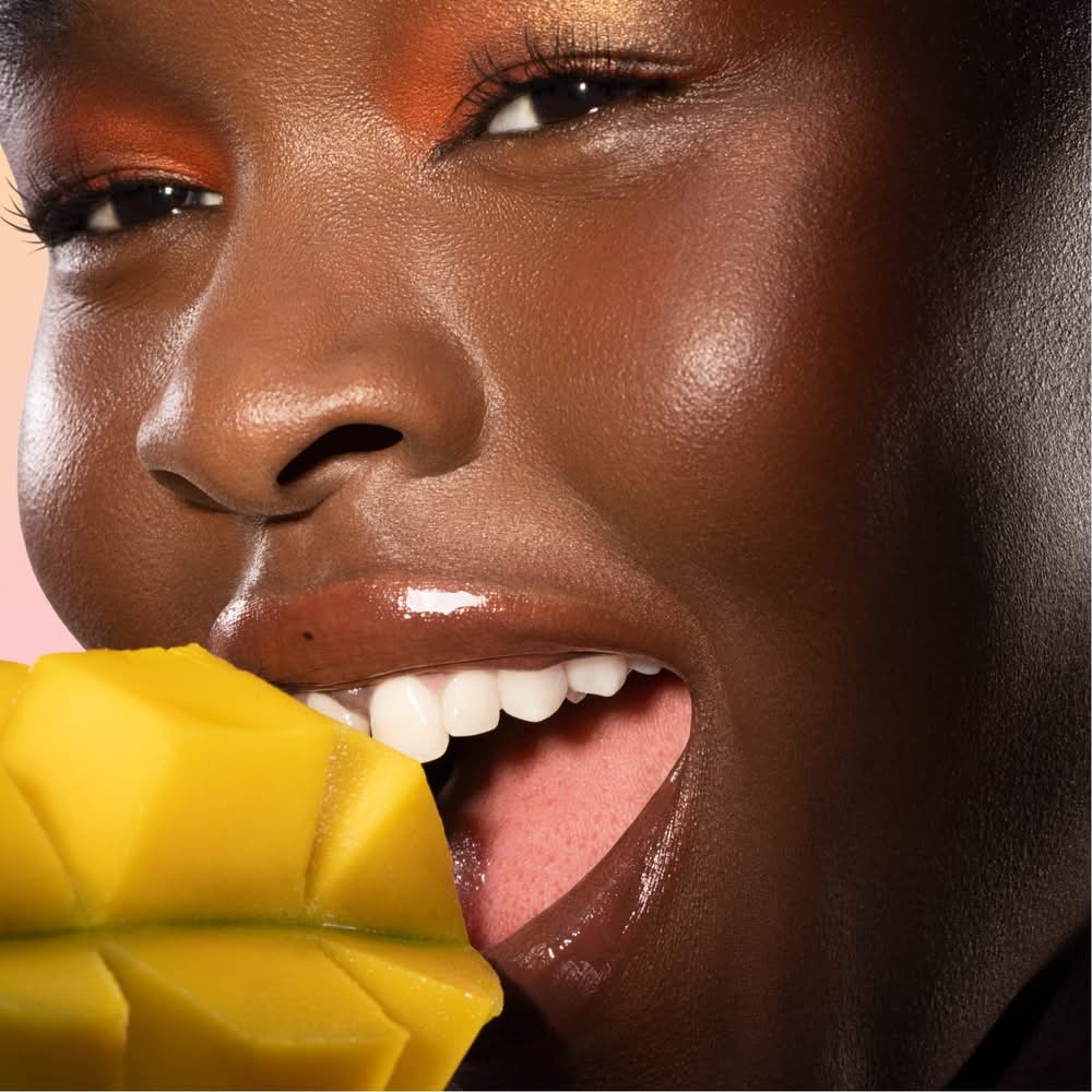 Gisou Honey Infused Hydrating Lip Oil Mango Passion Punch | Postmates