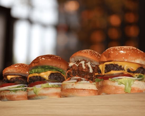 3000日かけて完成した極上ハンバーガー 本町靭公園店 3000 days hamburger Honmachi Utsubo Park store