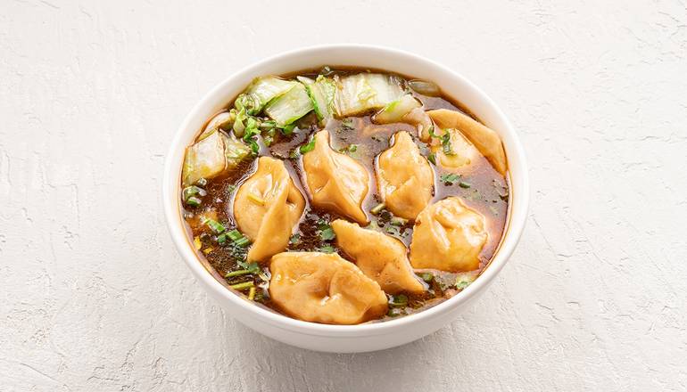 37. Beef Soup w/Dumpling(8)