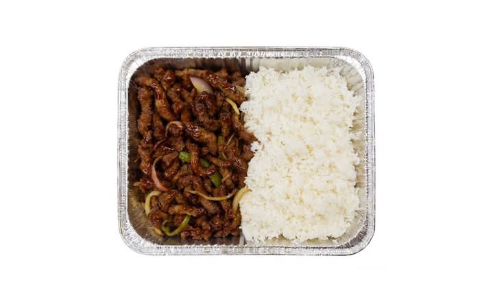 Ginger Beef Tray (Feeds 5 to 7 people)