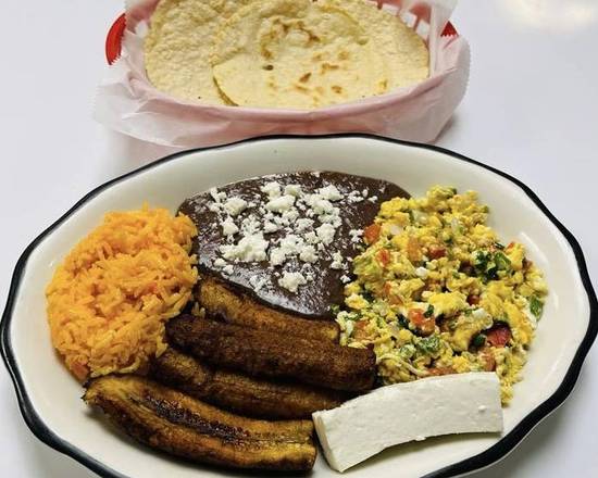 Scrambled Eggs (Huevos Revuelto)